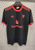 25-26 Man Utd Black Special Edition Training shirts