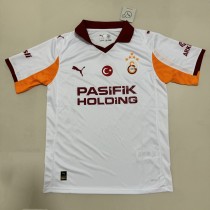25-26 Galatasaray Away Fans Soccer Jersey 1:1 Thai Quality (五星)*全广告 25-26 Galatasaray Away Fans Soccer Jersey 1:1 Thai Quality (五星)*全广告