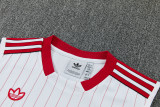 26-27 Man Utd High Quality Tank Top And Shorts Suit