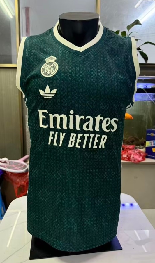 26-27 RMA Away Vest