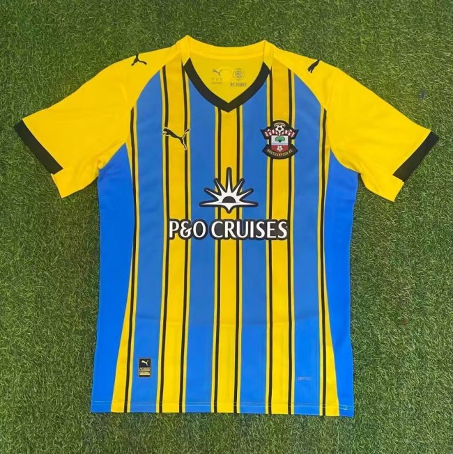 25/26 Southampton away football jersey