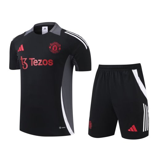 24/25 Manchester United Short sleeve black training suit