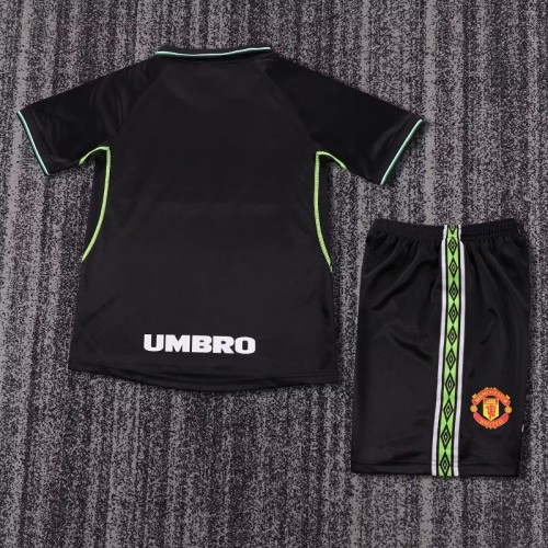 Retro 1998 Manchester United third kids kit
