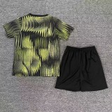 25/26 Leeds United kids kit training