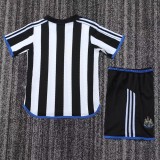 Retro 99/00 Newcastle United home kids kit