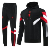 24/25 Manchester United black Training suit with hat