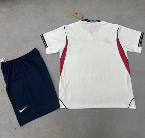 25/26 England home Adult Set