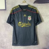 Retro 09/10 Liverpool away