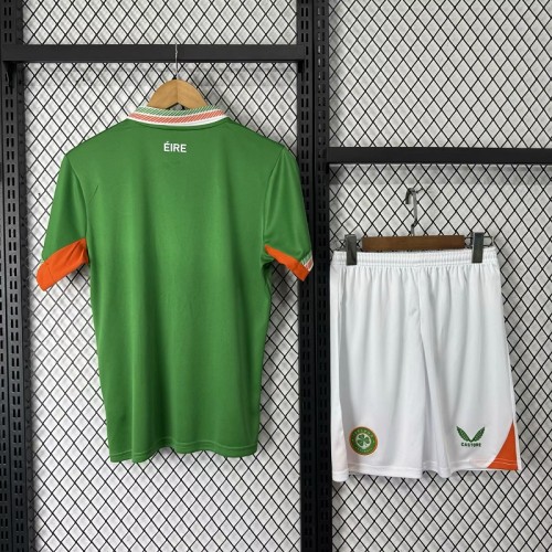 25/26 Ireland home kids kit