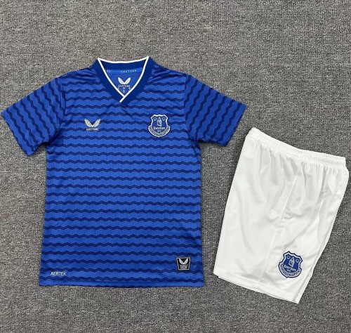 25/26 Everton home kids kit