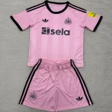 25/26 Newcastle United pink goalkeeper Adult Set