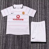 Retro 03/05 Manchester United Away kids kit