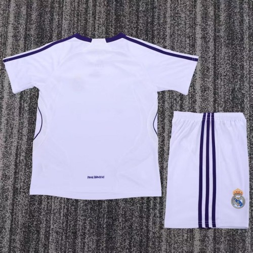 Retro 07/08 Real Madrid home kids kit