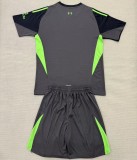 25/26 Liverpool goalkeeper kids kit black