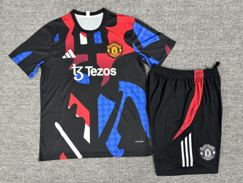 24/25 Manchester United kids Short training suit camouflage