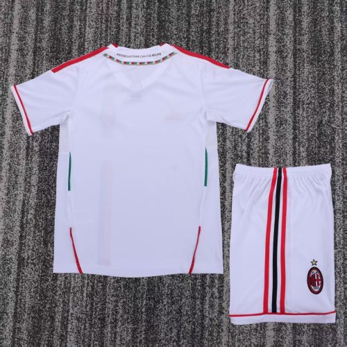 Retro 11/12 AC Milan Away kids kit