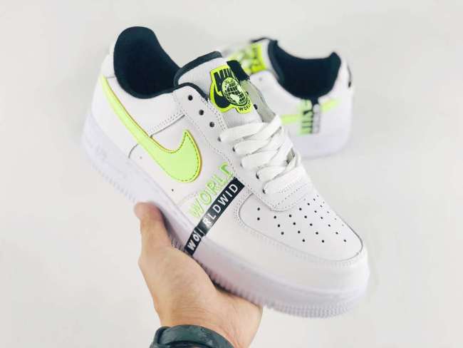 Nike Air Force 1