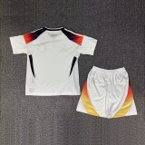 24/25 Germany home kids kit