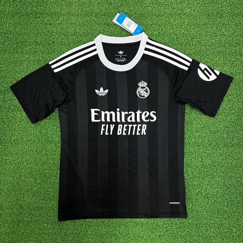 25/26 Real Madrid goalkeeper black