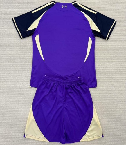 25/26 Liverpool Special Edition Adult set