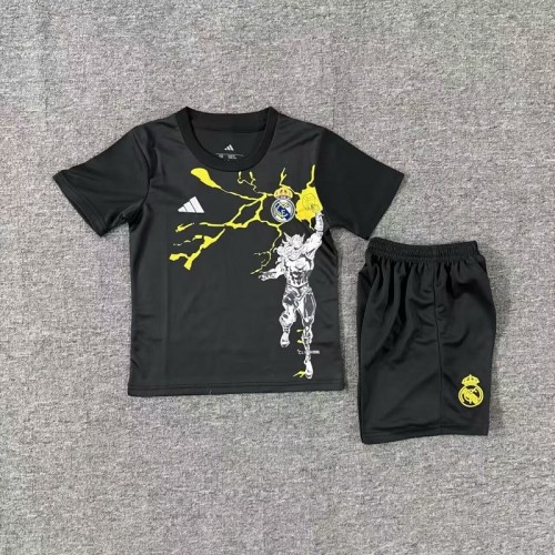 25/26 Real Madrid Marvel Special Edition kids kit