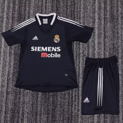 Retro 04/05 Real Madrid Away kids kit