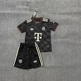 25/26 bayern munich third  Adult Set