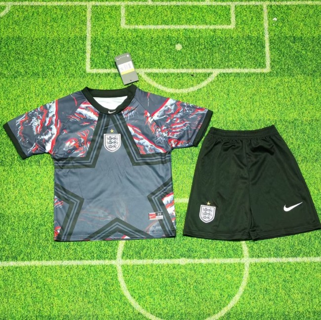 2026 England goalkeeper kids kit