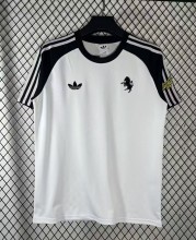 26-27 JUV White Training shirts