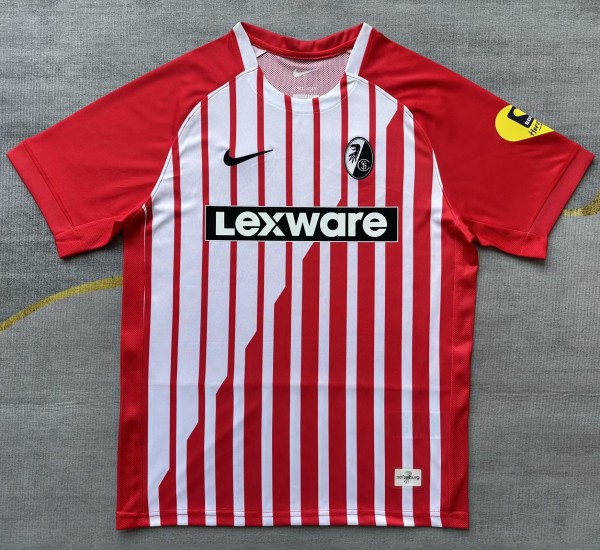 26-27 Freiburg Home Fans Soccer Jersey