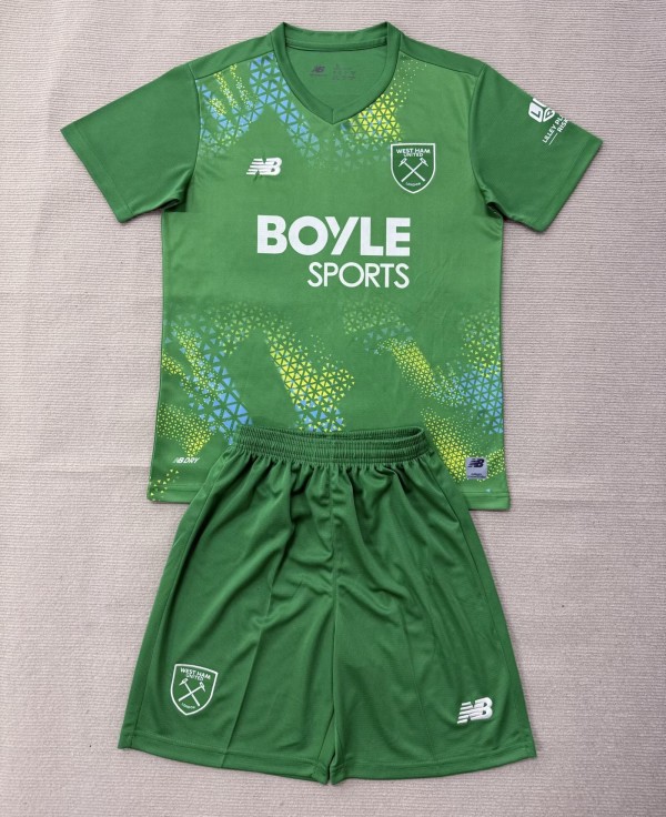 26-27 West Ham Green GoalKeeper Adult Suit