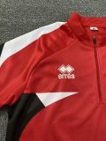 25-26 Sheffield United High Quality Half Pull Tracksuit
