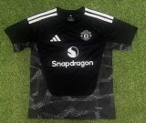 26-27 Man Utd Black Goalkeeper Fans Soccer Jersey