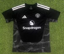 26-27 Man Utd Black Goalkeeper Fans Soccer Jersey