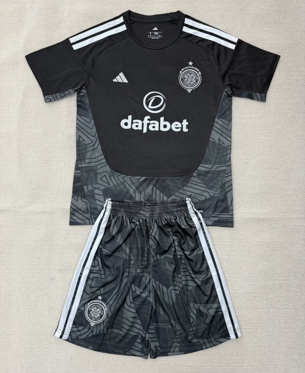 26-27 Celtic Black Goalkeeper Adult Suit