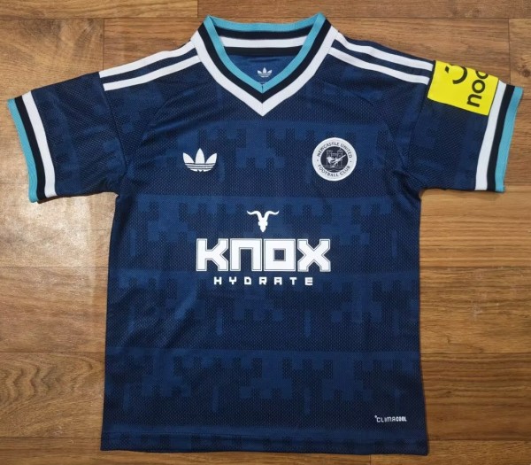 26-27 Newcastle Away Fans Soccer Jersey