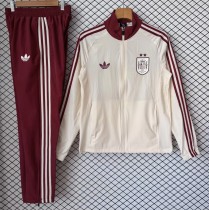 26-27 Spain High Quality Windbreaker Suit(With 2 Star)*两颗星 26-27 Spain High Quality Windbreaker Suit(With 2 Star)*两颗星