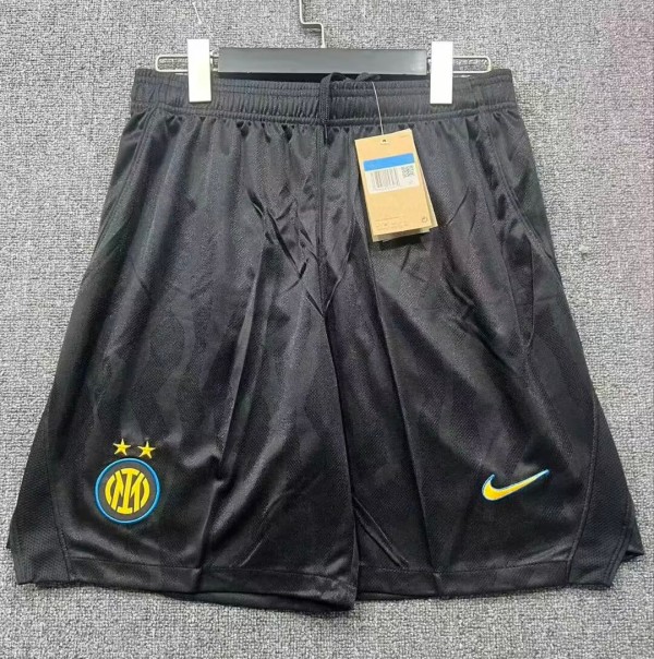 26-27 INT Third Shorts Pants
