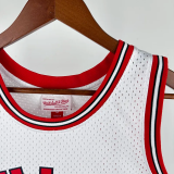 1984-85 BULLS JORDAN #23 White Retro Top Quality Hot Pressing NBA Jersey