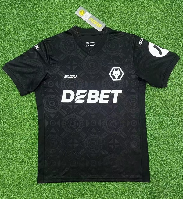 25-26 Wolves Black Goalkeeper Soccer Jersey