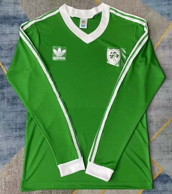 1986 Northern Ireland Home Long sleeves Retro Soccer Jersey