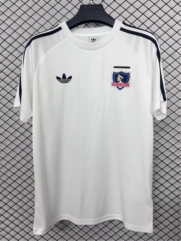 26-27 Colo-Colo White Training Shirts