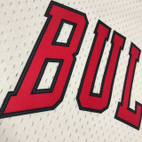 1998 BULLS PIPPEN #33 White Retro Top Quality Hot Pressing NBA Jersey
