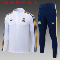 26-27 RMA High Quality Kids Half Pull Tracksuit 26-27 RMA High Quality Kids Half Pull Tracksuit