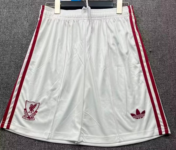 26-27 LIV Away Shorts Pants