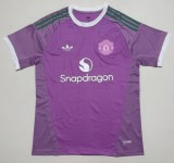 26-27 Man Utd Pink Goalkeeper Fans Soccer Jersey