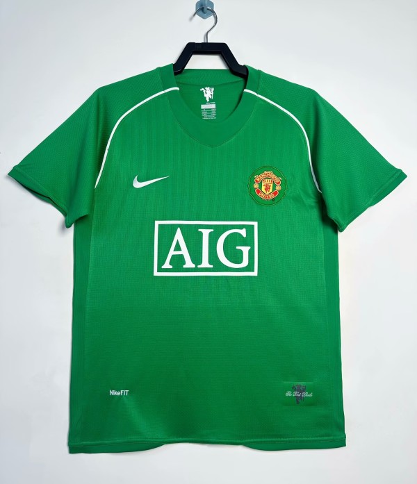 2007-2008 Man Utd Goalkeeper Retro Soccer Jersey