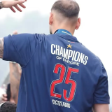 24-25 PSG Home Champions Of Europe 25 ICI C'EST Paris Fans Soccer Jersey (带星)