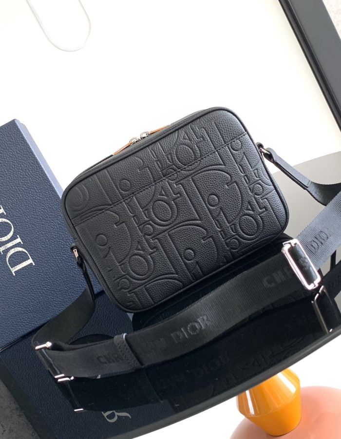 Dior Rider 2.0 Men Shoulder Bags Size 23*17*7.5cm