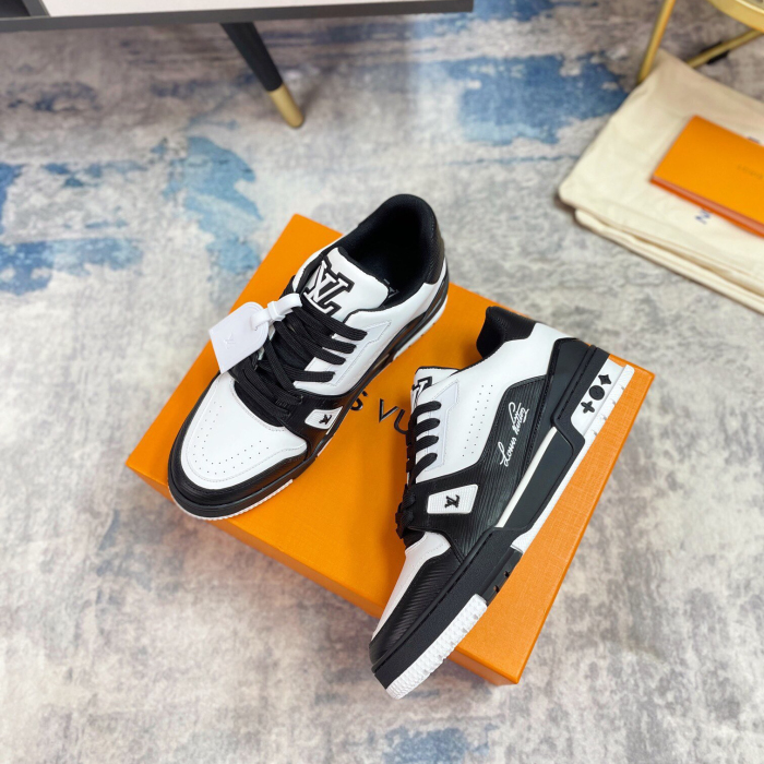 Louis Vuitton LV Trainer #54 Signature Sneaker Size 39-45   4-Color